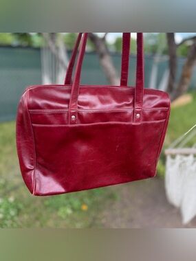 Buxton Classic Red Leather Laptop Tote Bag